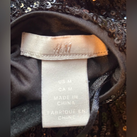 H&M Black Sequin Mini Dress Size Medium Long Sleeve Shift Party Cocktail Sparkle - Picture 4 of 5